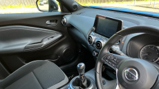 Nissan Juke 1.0 DiG-T 114 N-Connecta 5dr Petrol Hatchback